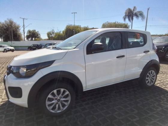 FIAT MOBI 1.0 EVO FLEX LIKE. MANUAL FIAT MOBI 1.0 EVO FLEX LIKE. MANUAL